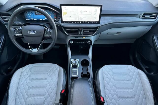 Certified 2023 Ford Escape SE w/ PHEV Premium Package FWD image 13