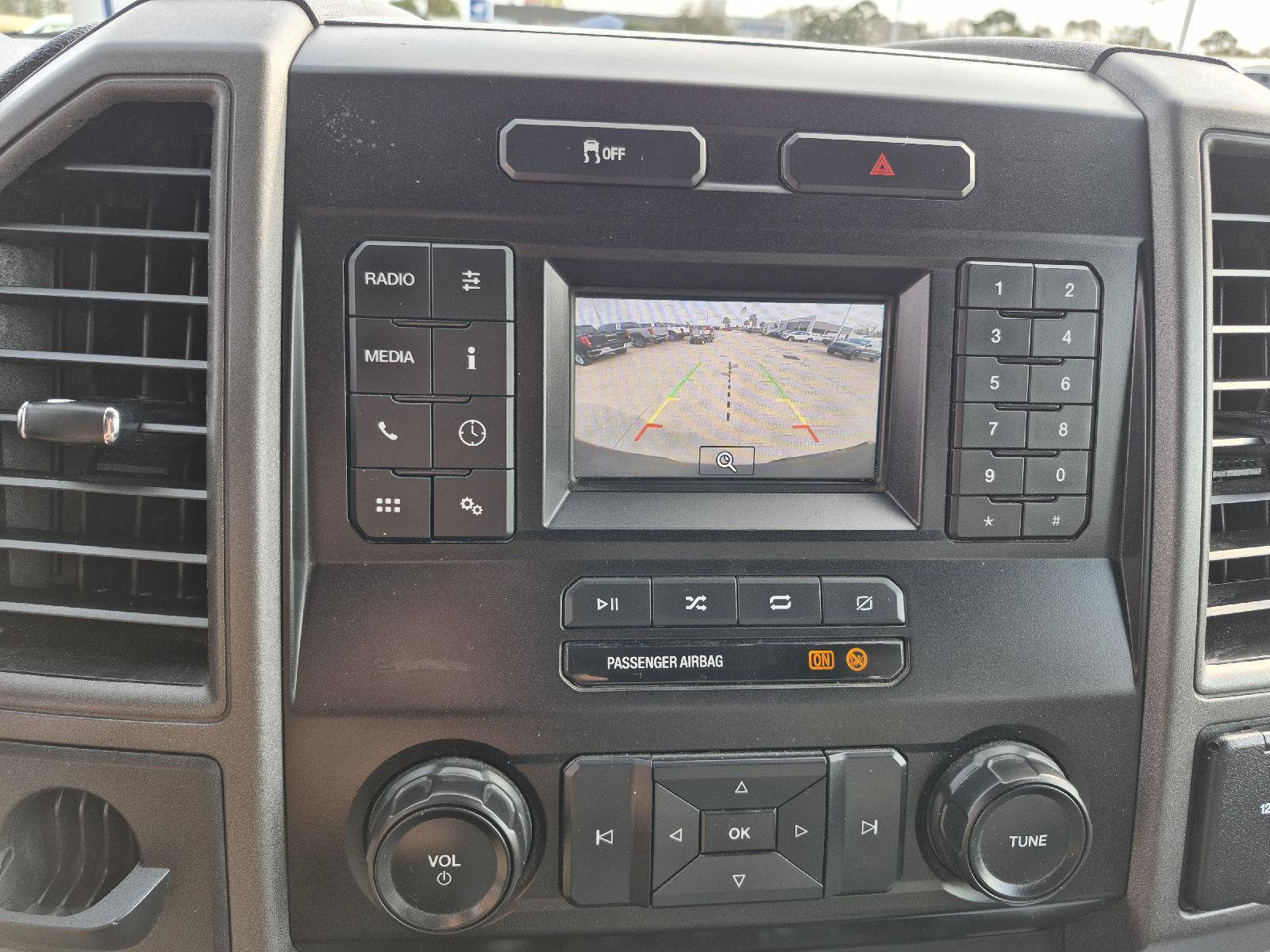 Certified 2020 Ford F250 XL w/ Power Equipment Group image 17