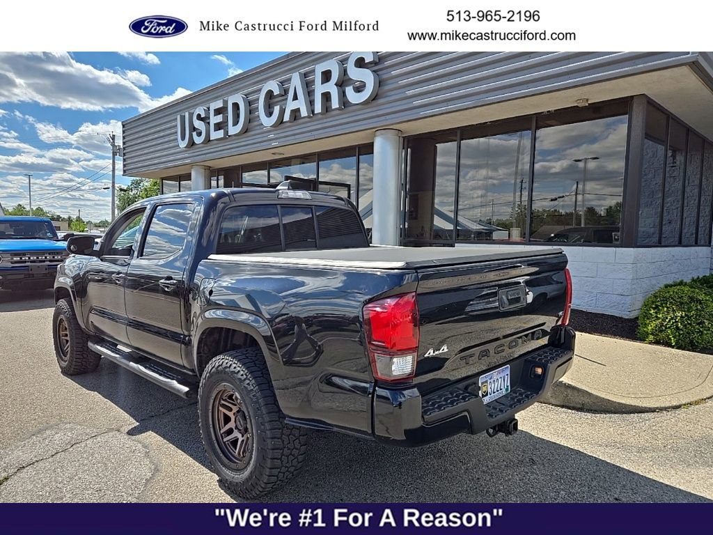 Used 2021 Toyota Tacoma SR AWD/4WD image 4