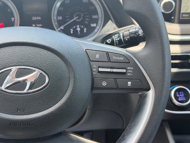 Used 2023 Hyundai Sonata SEL w/ Preferred Accessory Package FWD image 16