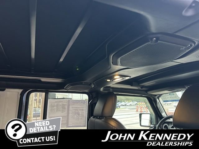 Used 2019 Jeep Wrangler Unlimited Sahara AWD/4WD image 47