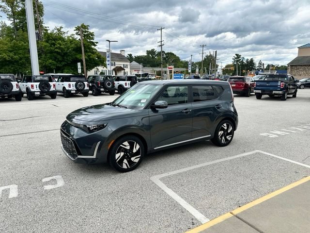 Used 2023 Kia Soul GT-Line FWD image 7