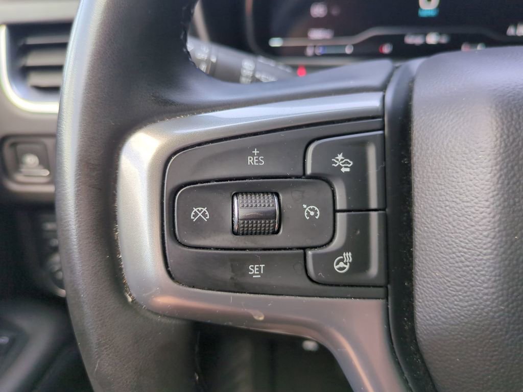 Used 2024 Chevrolet Tahoe Premier AWD/4WD image 30
