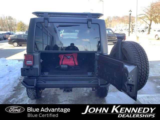 Used 2018 Jeep Wrangler Unlimited Sport image 5