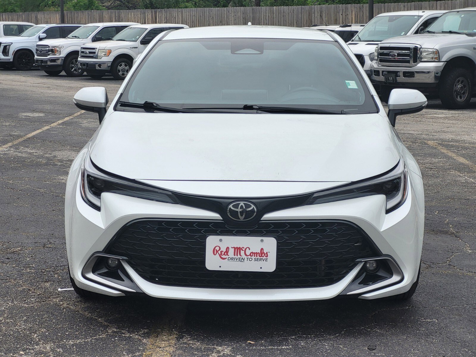 Used 2025 Toyota Corolla XSE FWD image 9