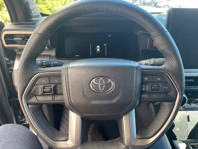 Used 2024 Toyota Tacoma TRD Sport w/ TRD Sport Premium Package AWD/4WD image 17