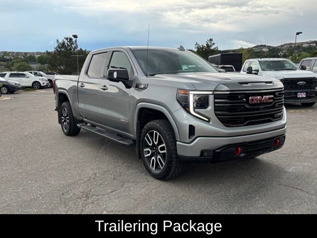 Used 2023 GMC Sierra 1500 AT4 w/ Technology Package AWD/4WD image 8