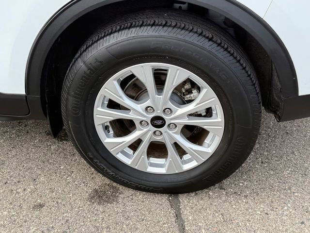 Certified 2023 Ford Escape Active w/ Tech Pack #2 image 5