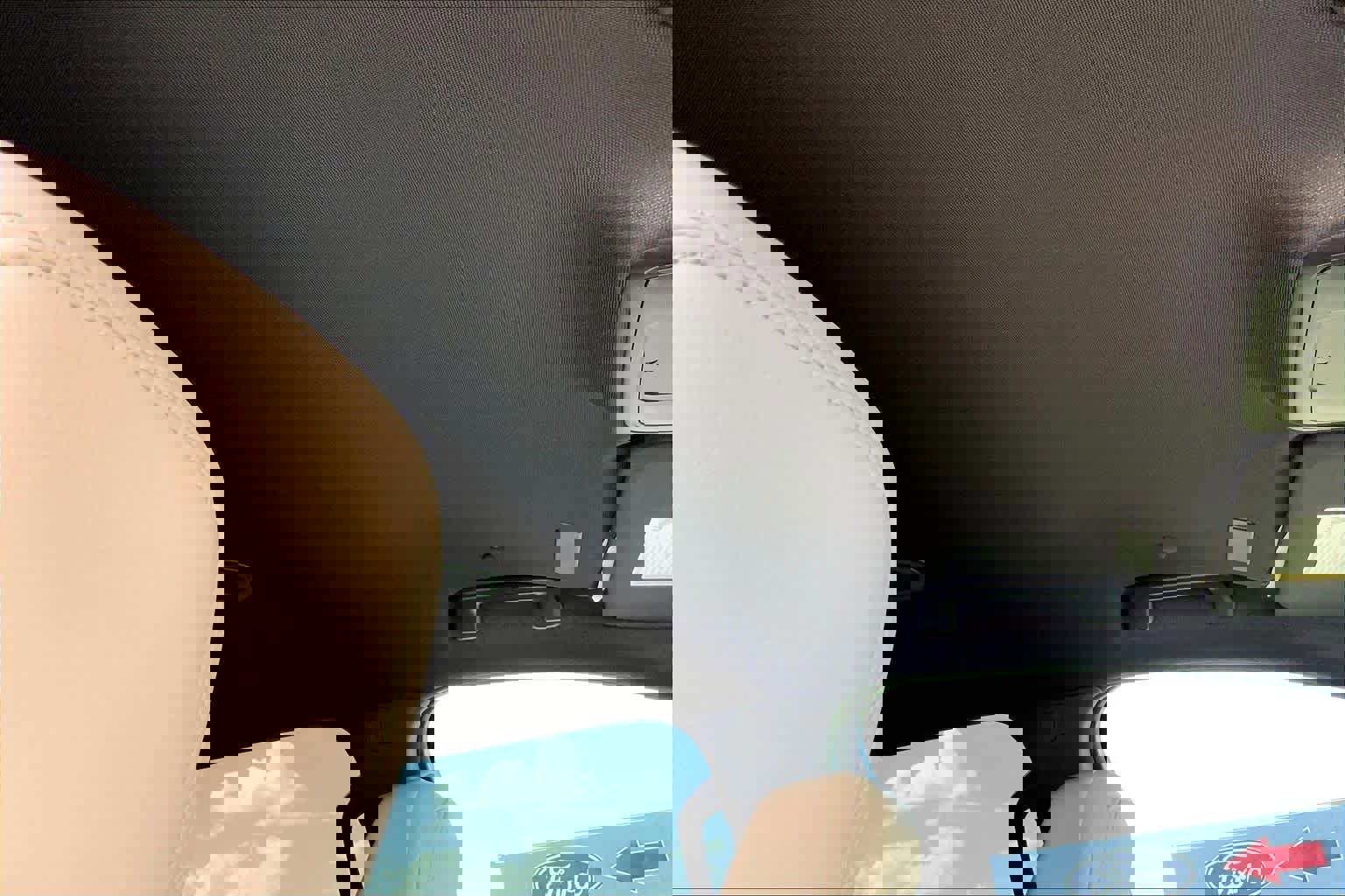 Used 2025 Buick Enclave Preferred FWD image 14