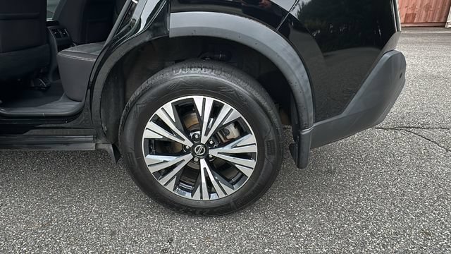 Used 2021 Nissan Rogue SV FWD image 19