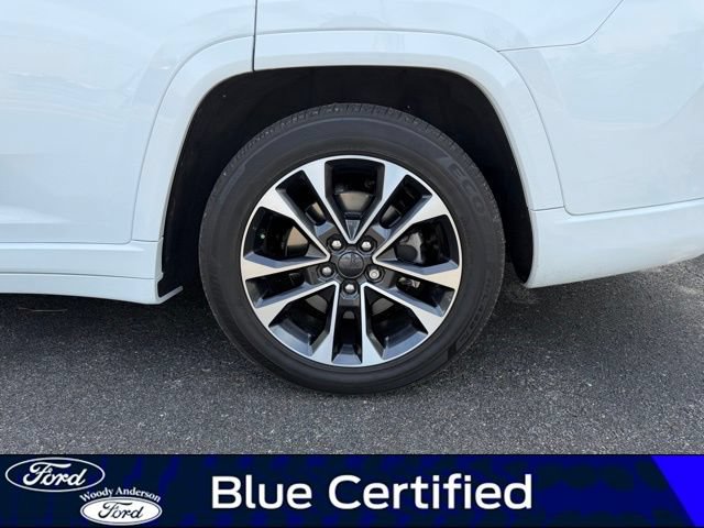 Used 2024 Jeep Grand Cherokee L Overland w/ Trailer Tow Package AWD/4WD image 8