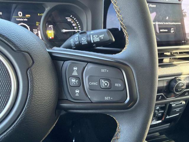 Used 2024 Jeep Wrangler Unlimited image 21