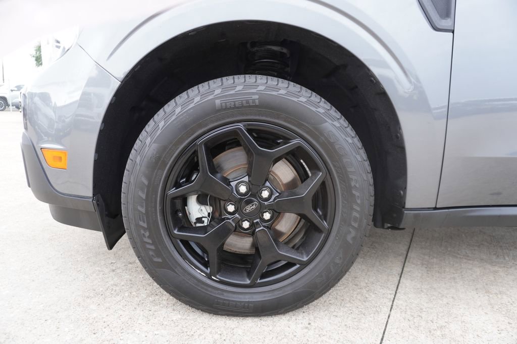 Certified 2024 Ford Maverick Lariat w/ FX4 Off-Road Package AWD/4WD image 29