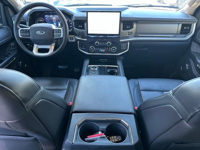 Certified 2022 Ford Expedition Max XLT image 10