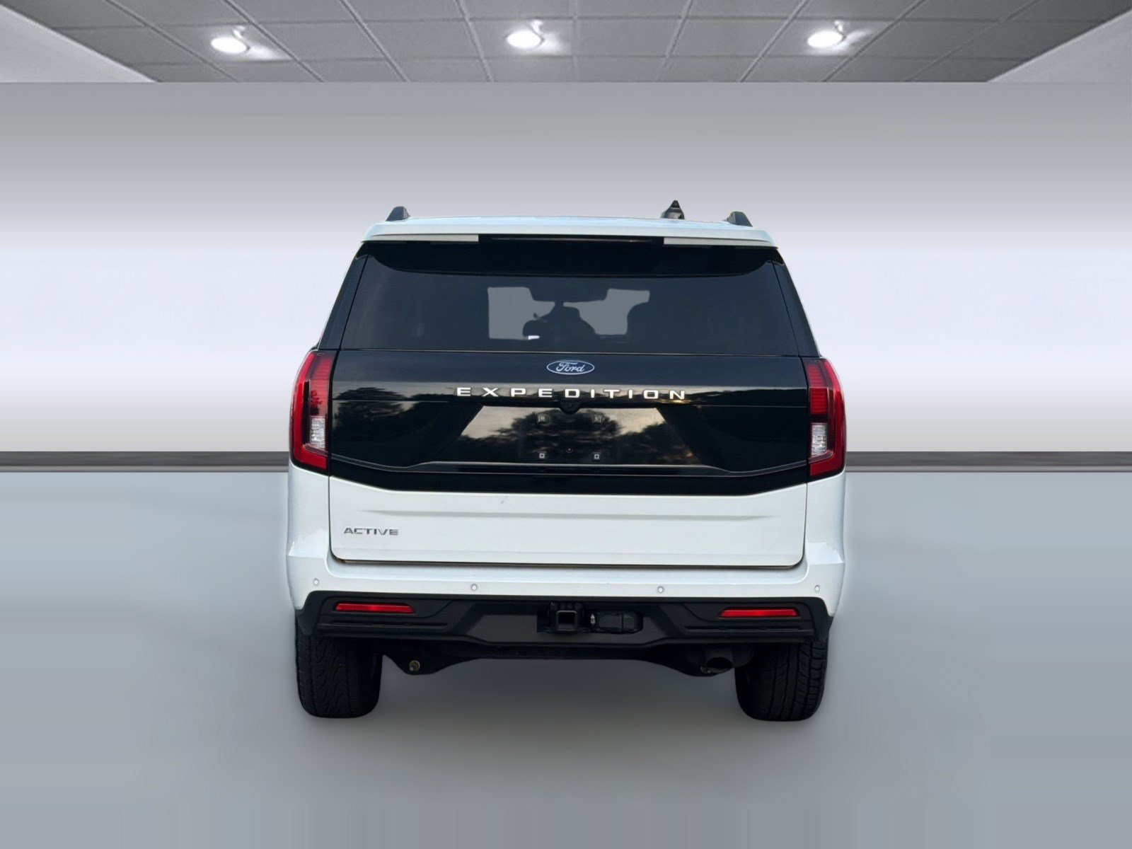 Certified 2025 Ford Expedition Active AWD/4WD image 10