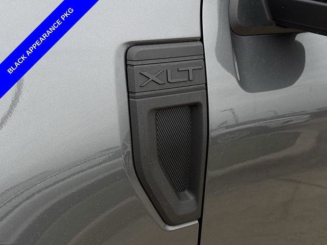 Certified 2025 Ford Maverick XLT w/ Black Appearance Package AWD/4WD image 13