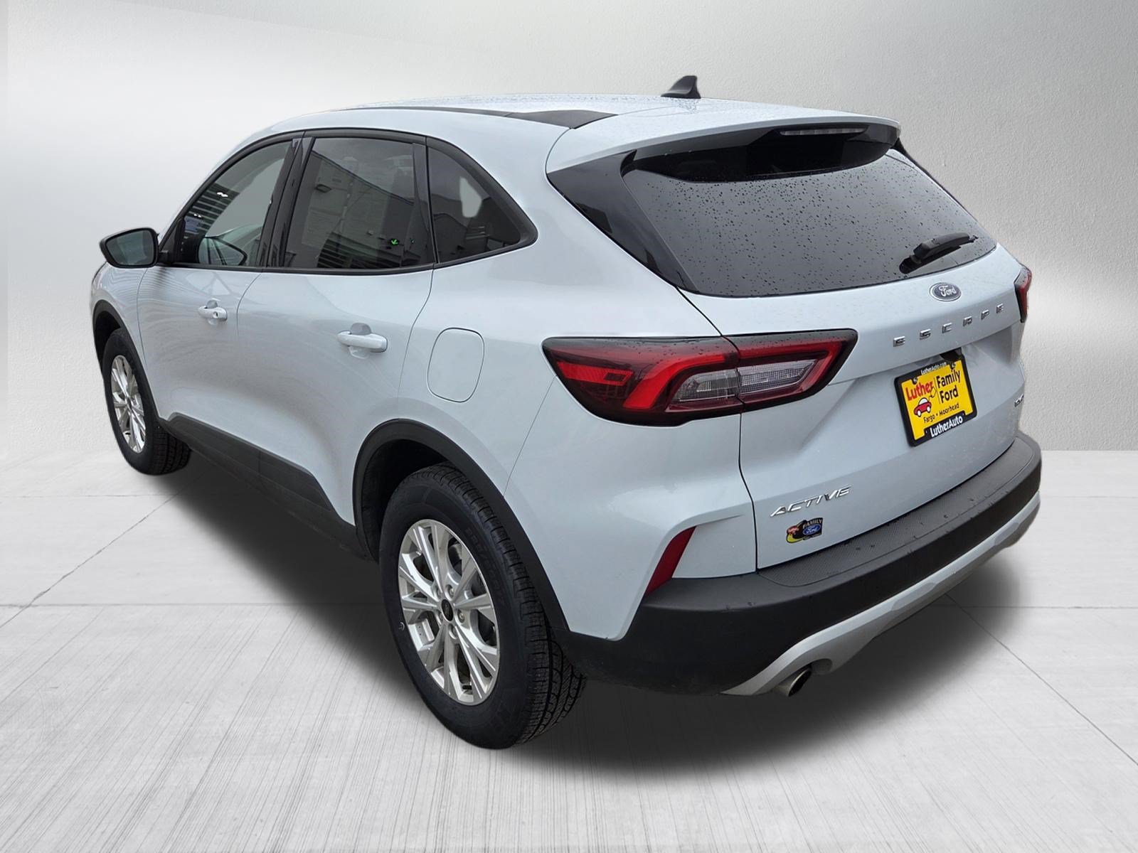 Certified 2025 Ford Escape Active AWD/4WD image 5