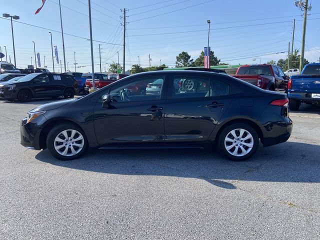 Used 2021 Toyota Corolla LE FWD image 6