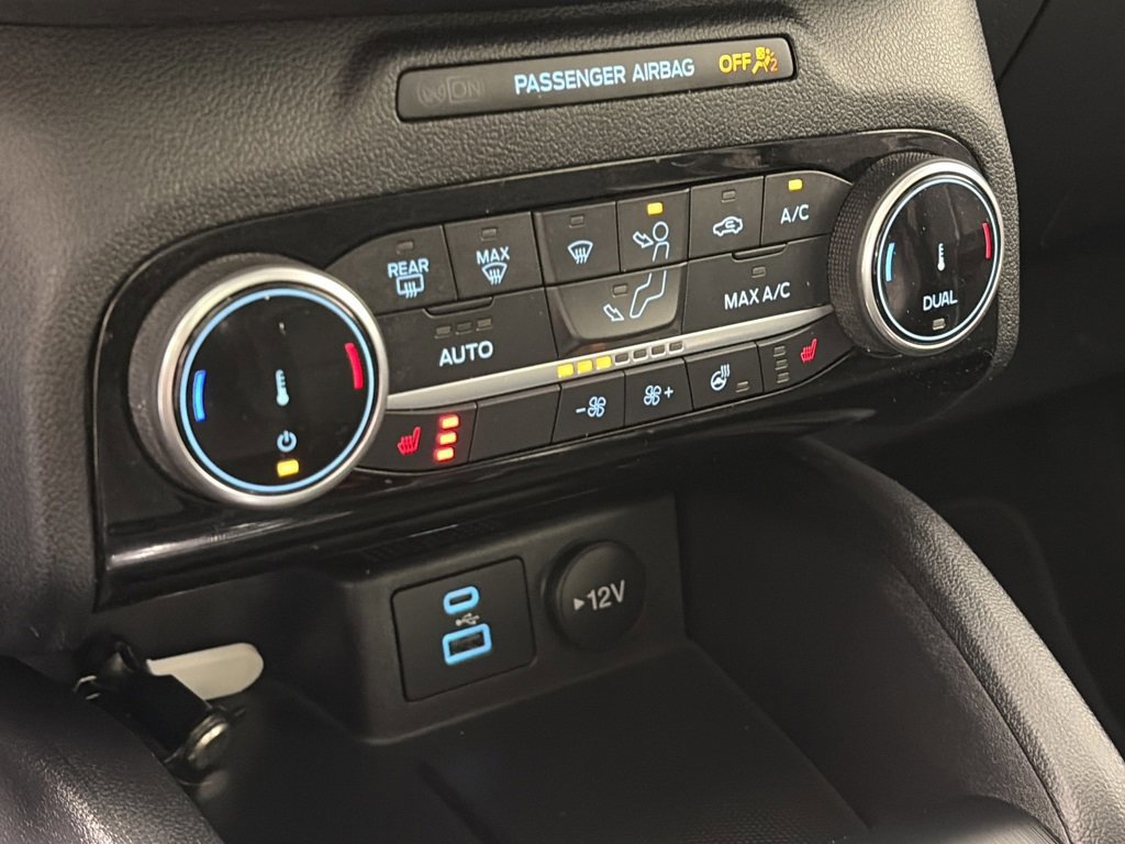 Certified 2022 Ford Escape SEL w/ Class II Trailer Tow Package image 21