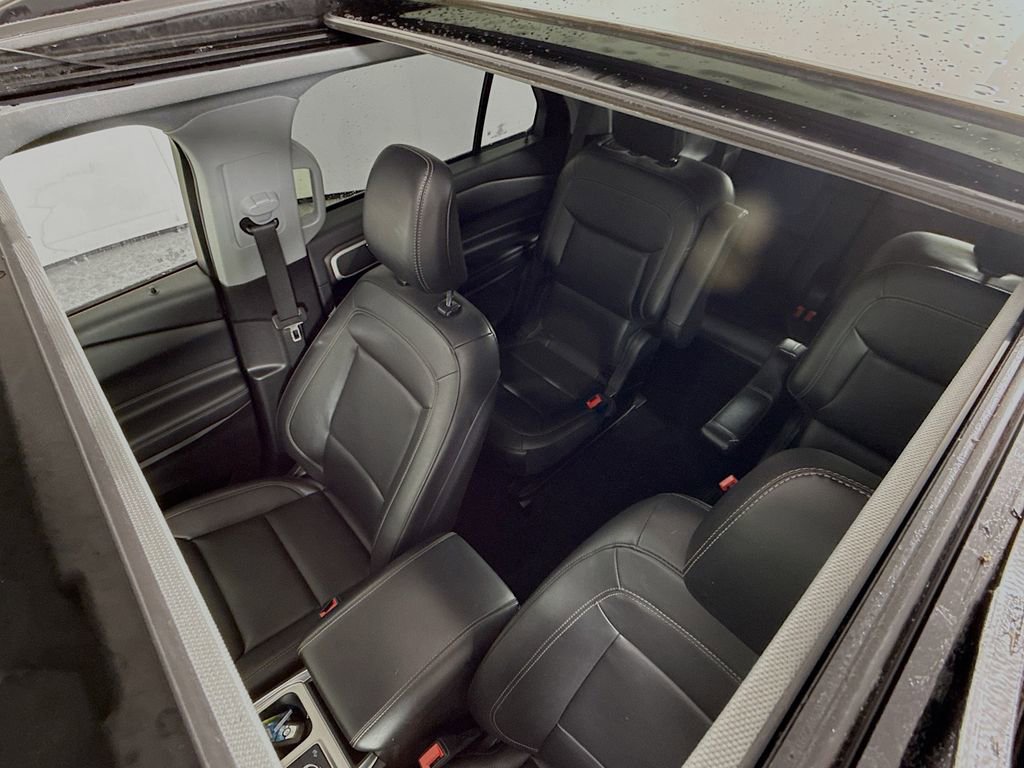 Certified 2023 Ford Explorer XLT w/ Equipment Group 202A image 21