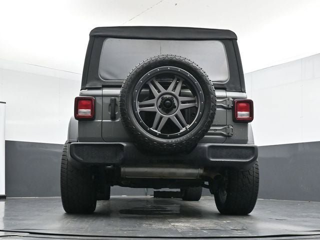 Used 2023 Jeep Wrangler Unlimited Sport AWD/4WD image 33