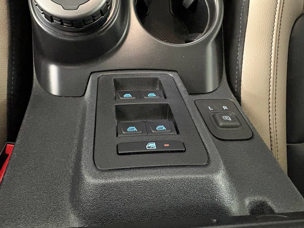 Certified 2024 Ford Bronco Wildtrak AWD/4WD image 21