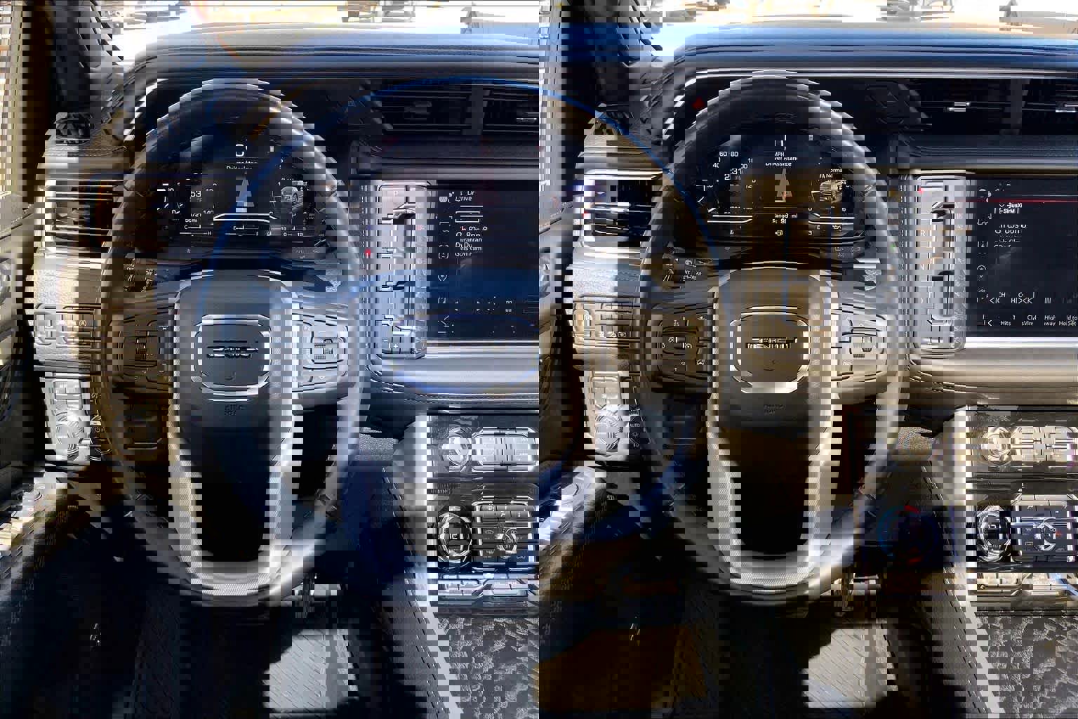 Used 2024 GMC Yukon Denali image 8