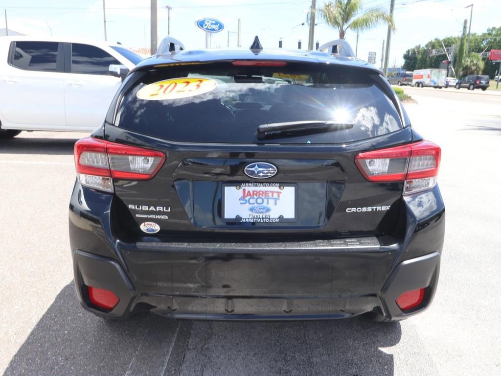 Used 2023 Subaru Crosstrek 2.5i Limited AWD/4WD image 4