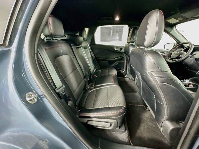 Certified 2023 Ford Escape ST-Line Select AWD/4WD image 35