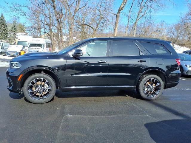 Used 2025 Dodge Durango GT image 2