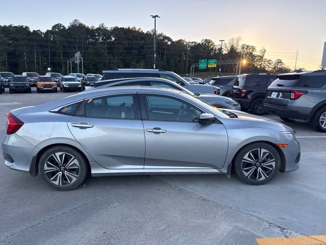 Used 2017 Honda Civic EX-T image 6