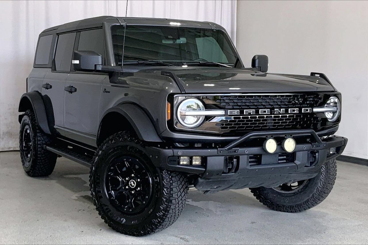 Certified 2022 Ford Bronco Wildtrak AWD/4WD image 34