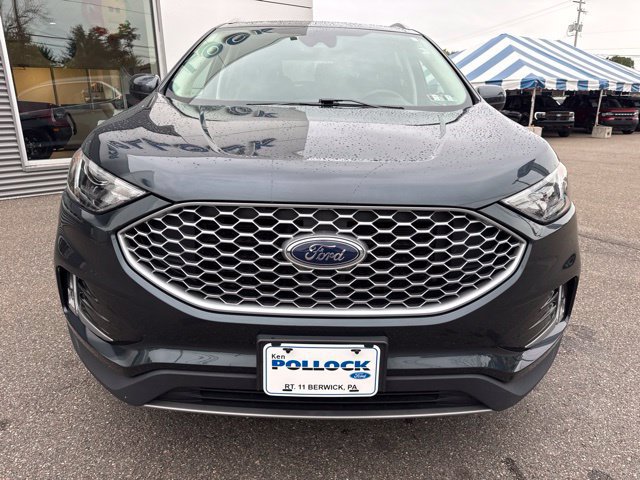 Certified 2024 Ford Edge SEL w/ Convenience Package AWD/4WD image 3
