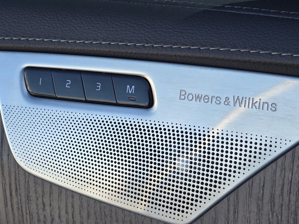 Used 2021 Volvo XC90 T6 Inscription w/ Lounge Package image 19