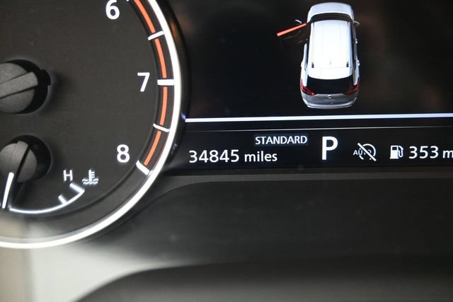Used 2025 Nissan Rogue SV FWD image 17