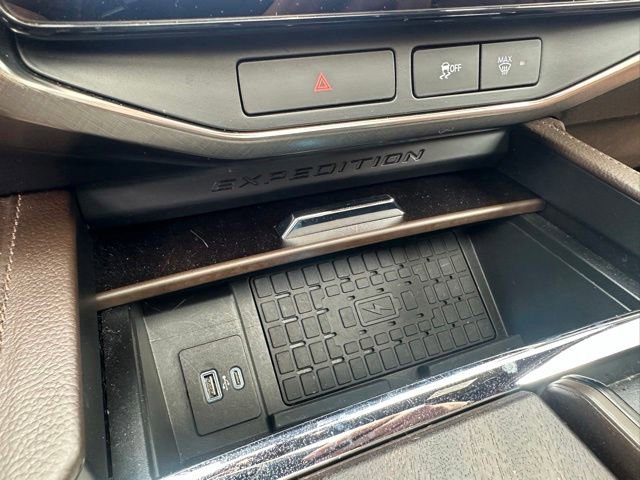 Certified 2022 Ford Expedition King Ranch RWD image 24