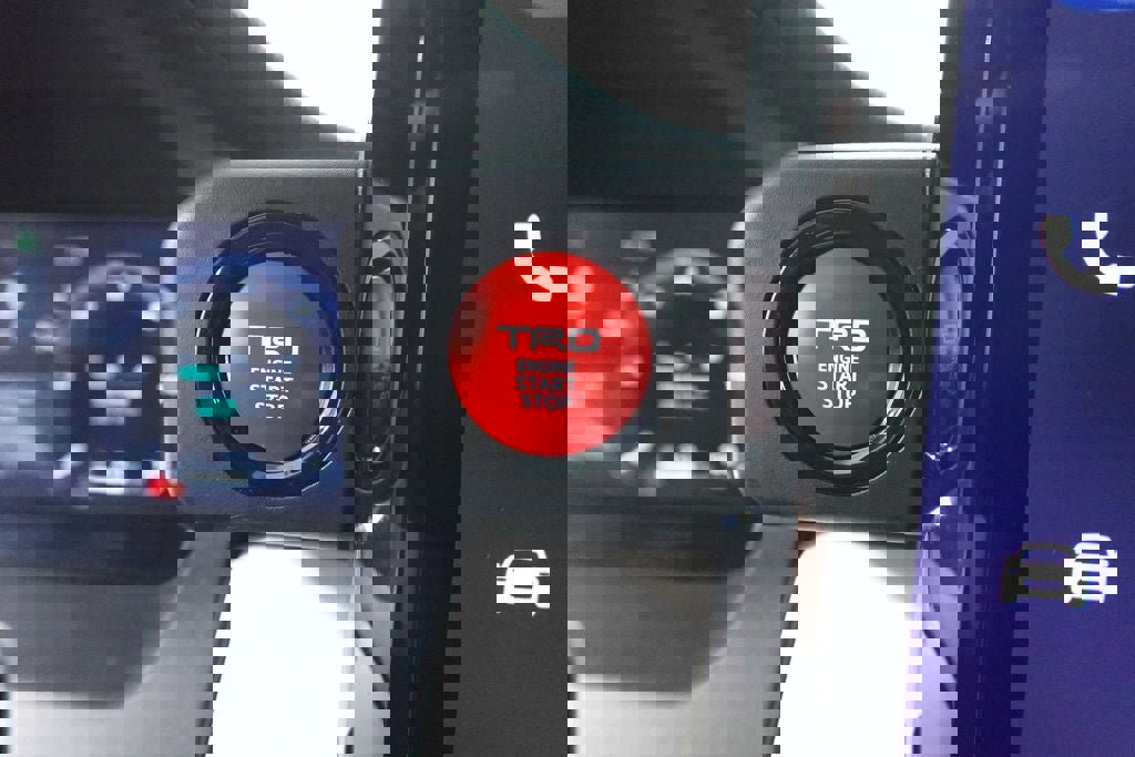 Used 2024 Toyota Tacoma TRD Off-Road image 20