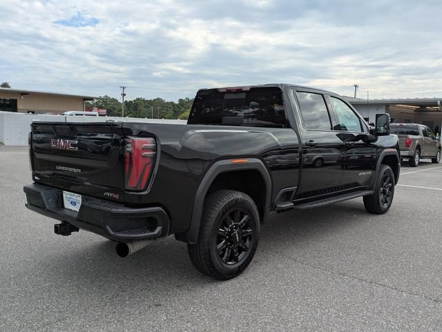 Used 2024 GMC Sierra 2500 AT4 w/ AT4 Premium Plus Package AWD/4WD image 3