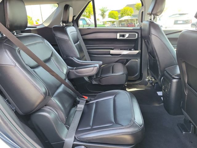 Certified 2023 Ford Explorer XLT w/ Equipment Group 202A RWD image 18
