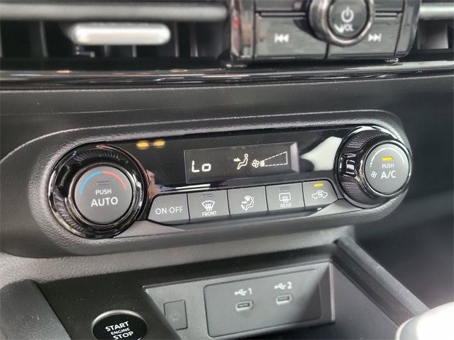 Used 2026 Nissan Kicks SV image 28