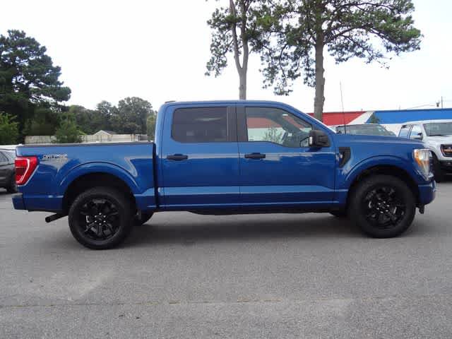 Certified 2022 Ford F150 XL w/ STX Black Appearance Package AWD/4WD image 4