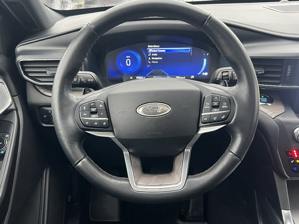 Certified 2020 Ford Explorer Platinum w/ Premium Technology Package image 23