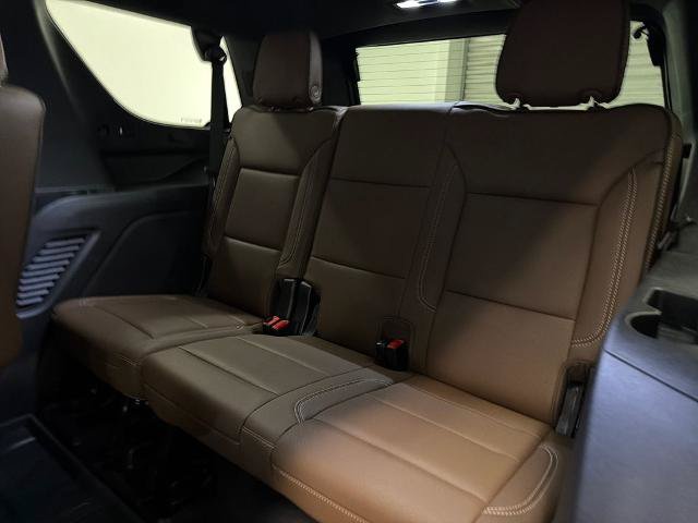 Used 2026 Chevrolet Tahoe High Country w/ Sun And Tow Package AWD/4WD image 16