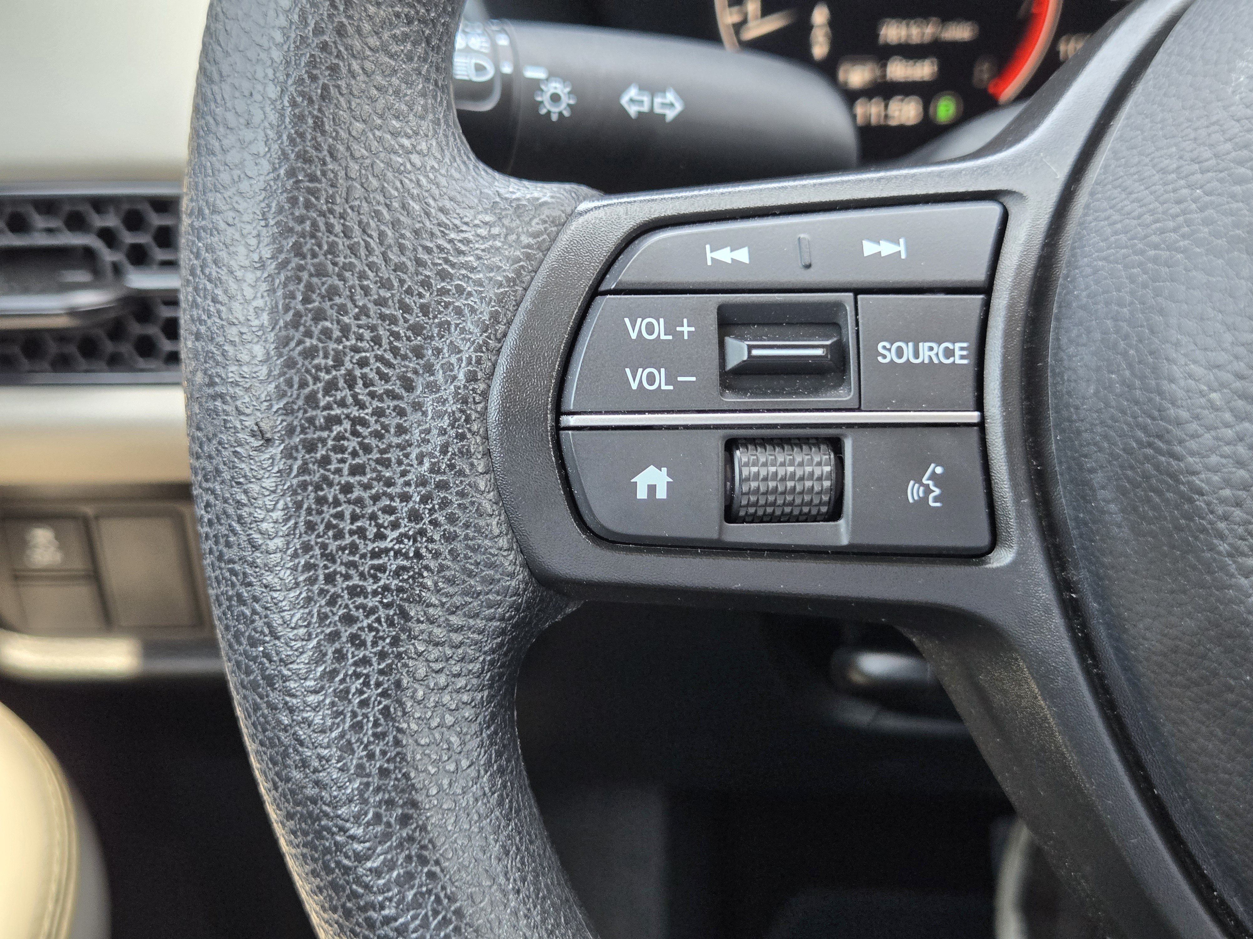 Used 2024 Honda HR-V LX image 26