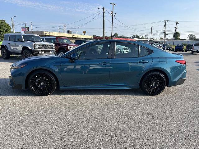 Used 2026 Toyota Camry SE w/ Convenience Package FWD image 7