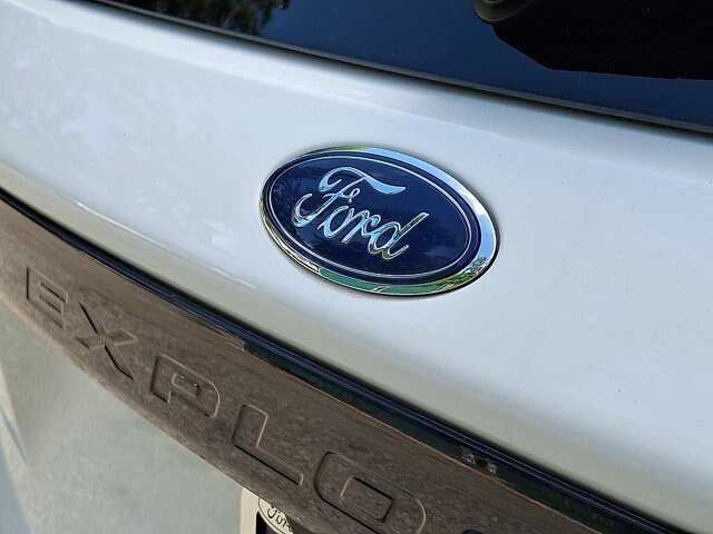 Certified 2021 Ford Explorer ST w/ Equipment Group 401A AWD/4WD image 15