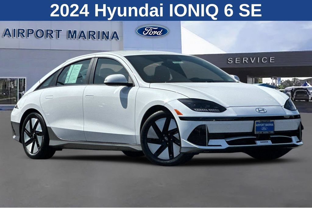 Used 2024 Hyundai Ioniq 6 SE RWD image 2