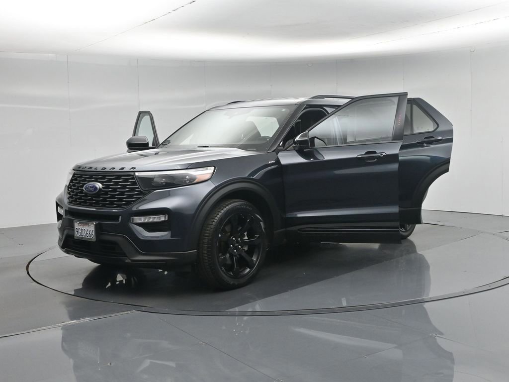 Certified 2023 Ford Explorer ST-Line w/ Class IV Trailer Tow Package RWD image 54
