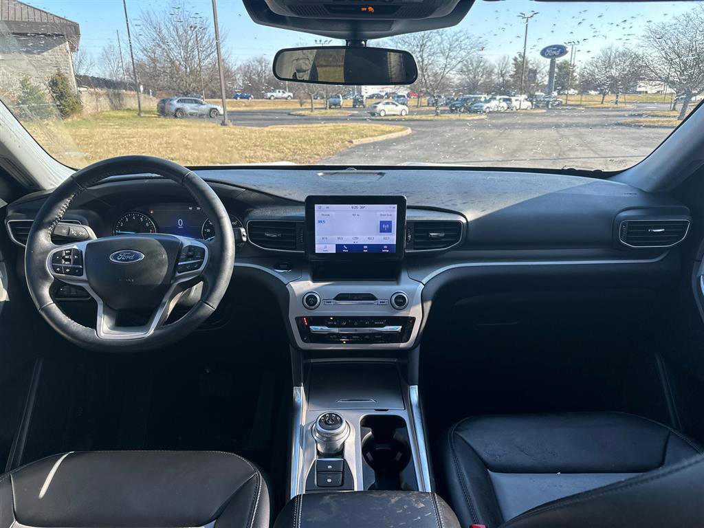 Certified 2023 Ford Explorer XLT w/ Equipment Group 202A image 10