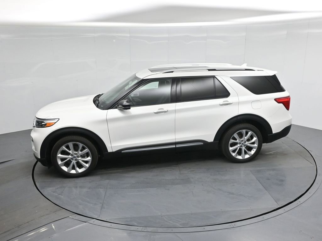 Certified 2022 Ford Explorer Platinum w/ Technology Package image 47
